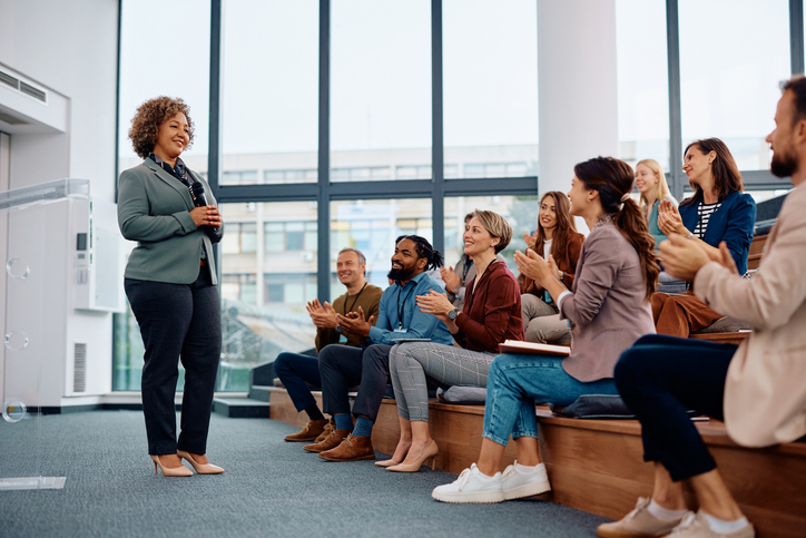Plataforma de aplicativos para Eventos e Viagens de Incentivo | Como organizar Eventos Corporativos de maneira eficiente Plataforma de aplicativos para Eventos e Viagens de Incentivo | Como organizar Eventos Corporativos de maneira eficiente
